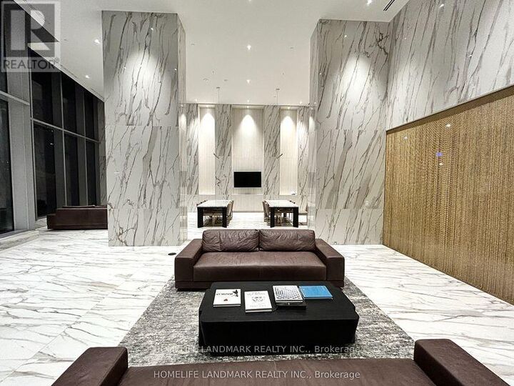 Property Photo: 448 Burnhamthorpe Road West 4507 ON L5B 0R4