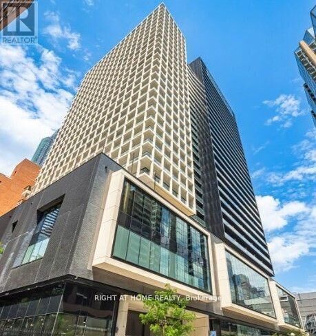Property Photo: 20 Edward Street 1017 ON M5G 0C5