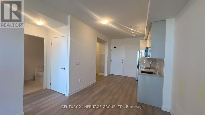 Property Photo:  474 Caldari Road 1308  ON L4K 0R5 