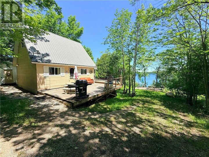 136A Zullich Drive — photo 1