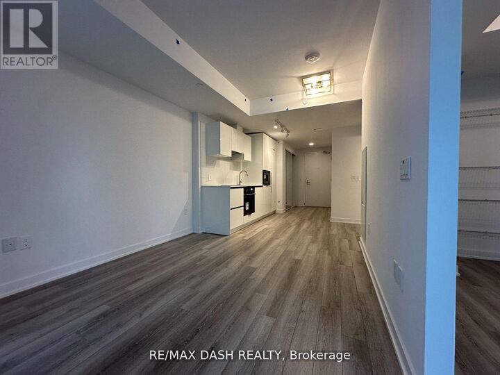 Property Photo:  230 Simcoe Street 1627  ON M5T 1T4 