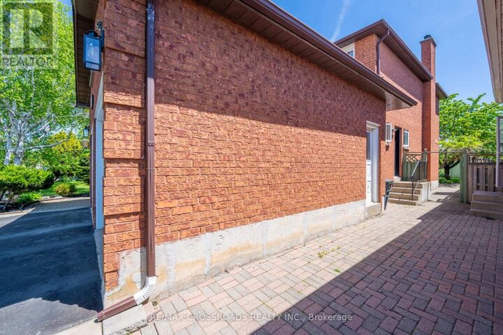 Property Photo:  169 Morning Star Drive Bsmnt  ON L4L 6J1 