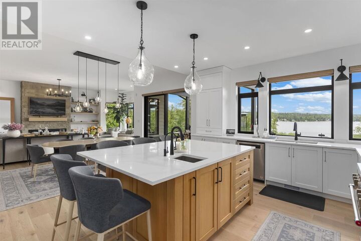 Property Photo: 149 Mickelson Dr ON P7A 6N3