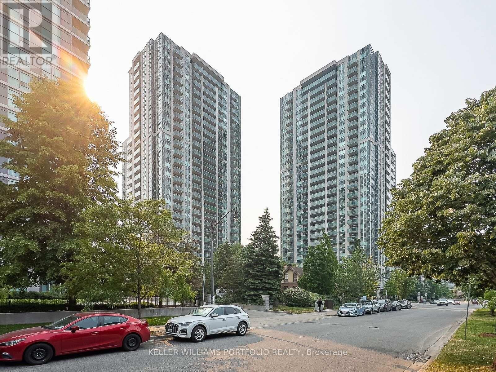 Property Photo:  16 Harrison Garden Boulevard 312  ON M2N 7J6 
