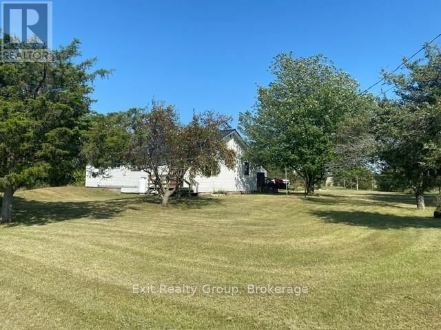 Property Photo:  48 County Road 29  ON K0K 1T0 
