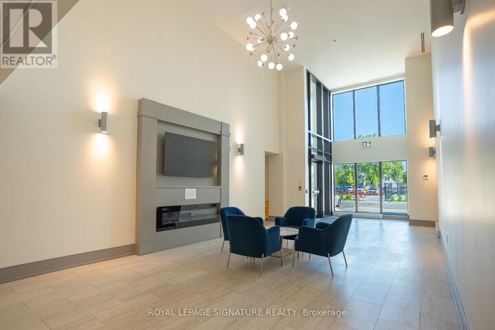 Property Photo:  50 Herrick Avenue Up27  ON L2P 0G3 