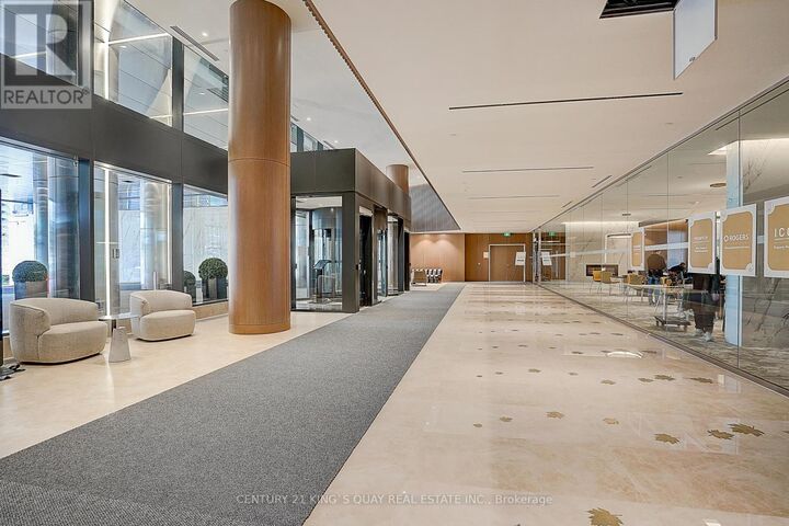Property Photo:  3 Concord Cityplace Way 332  ON M5V 0X3 