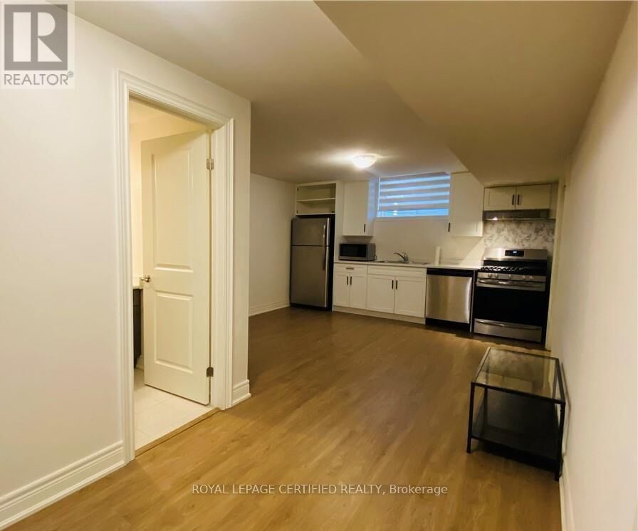 Property Photo:  14 Overholt Drive Bsmt  ON L0S 1K0 