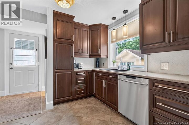Property Photo:  16 Norwood Avenue  NB E1C 6L7 