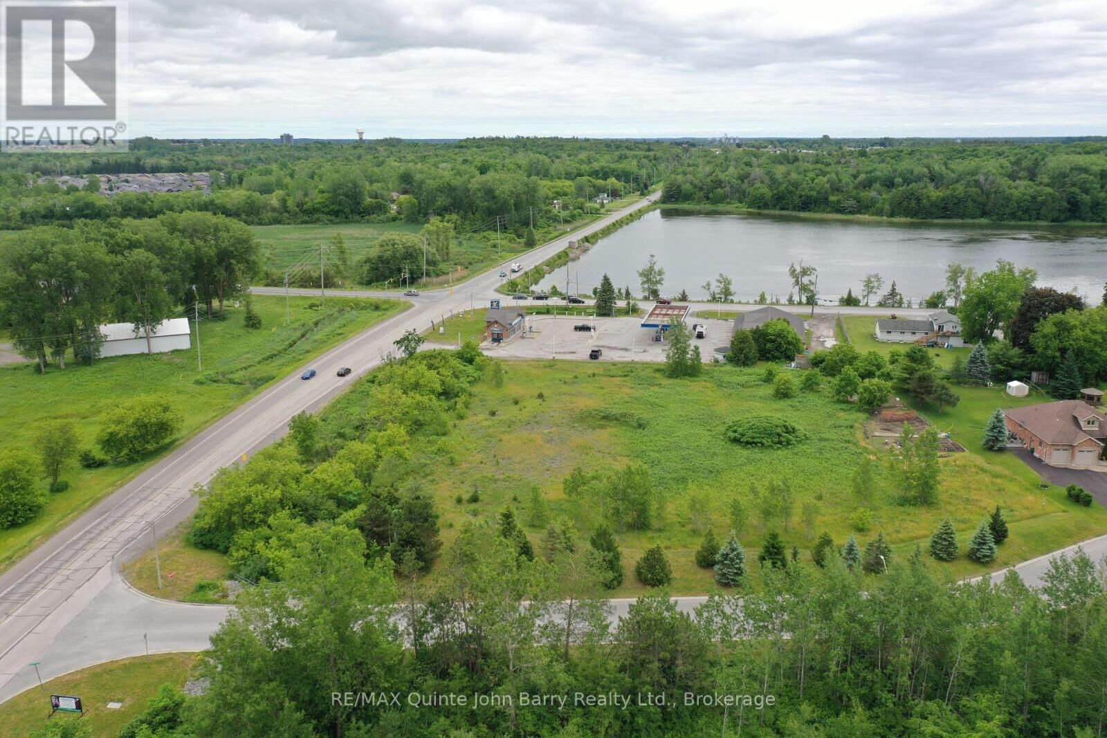 Property Photo:  0 County Rd 40  ON K8V 0A5 