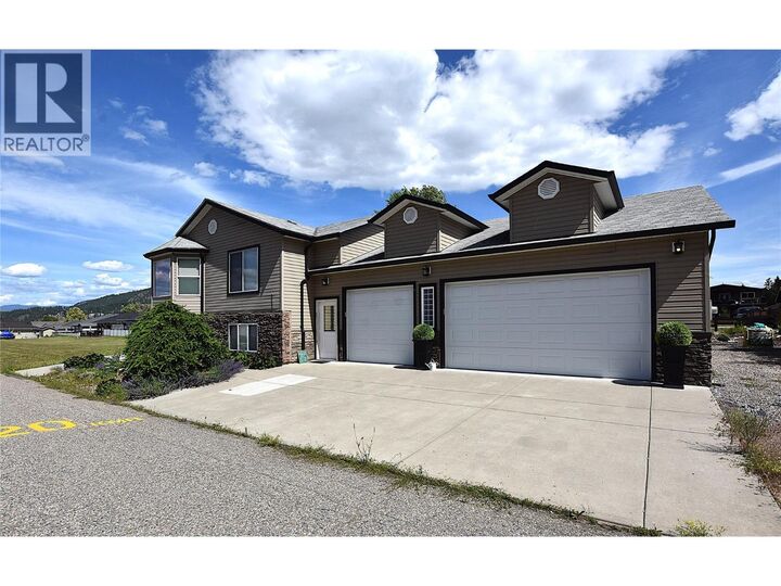 Property Photo:  635 636 Osprey Avenue  BC V1H 2A1 