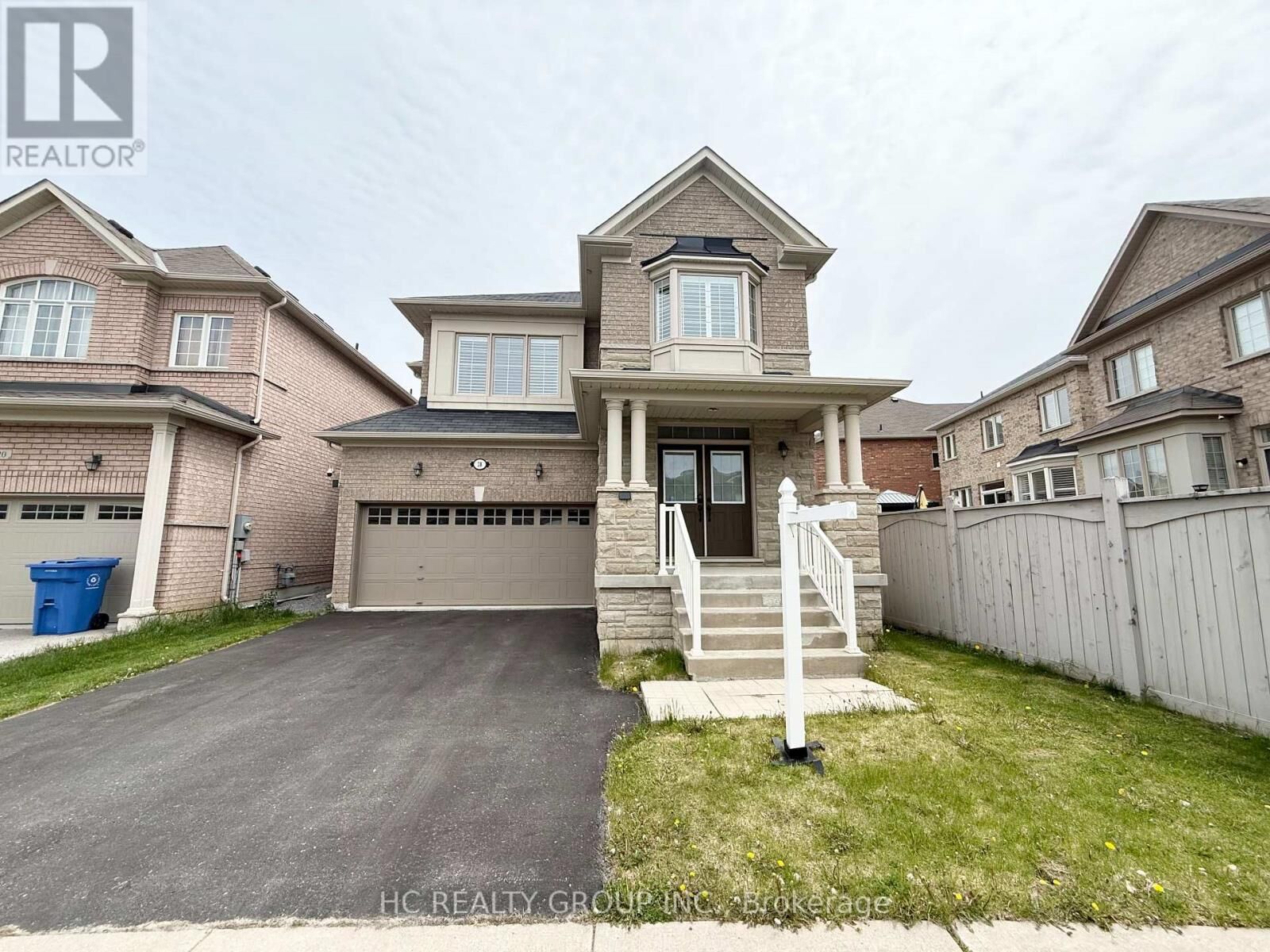 Property Photo:  28 Lucida Court  ON L4A 1S1 