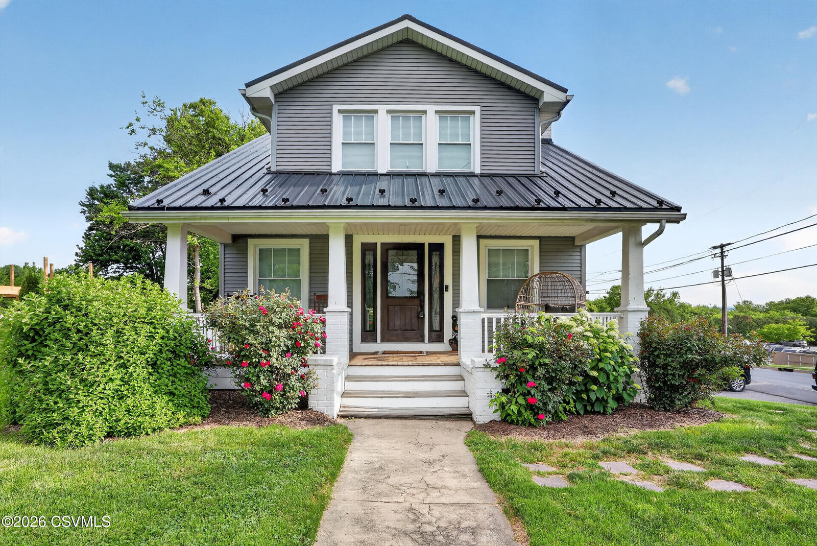 Property Photo:  700 University Avenue  PA 17870 