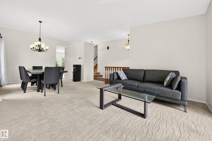 Property Photo: 65 Primrose Boulevard AB T8H 1G1