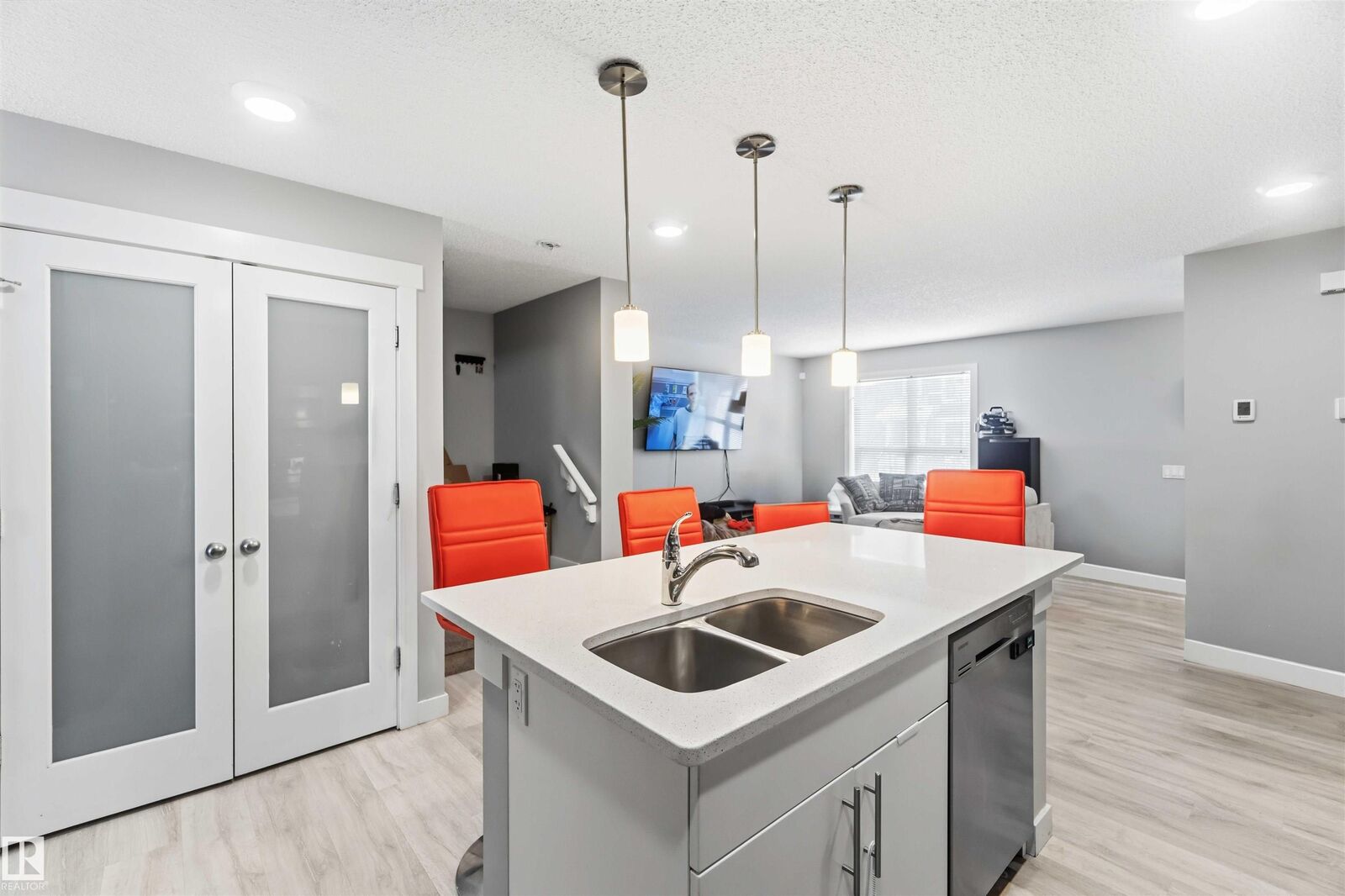 Property Photo:  1313 Chappelle Boulevard SW  AB T6W 3S2 