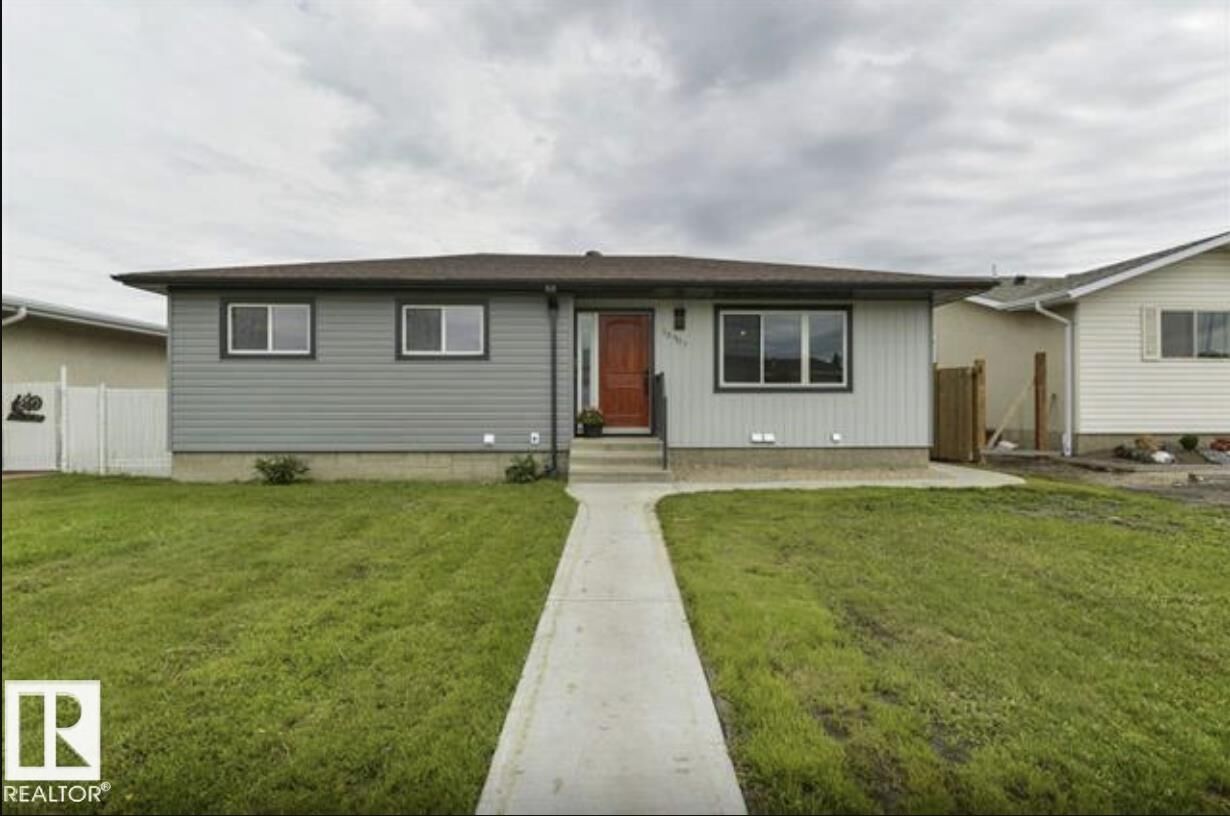 Photo de la propriété:  13907 88 Street NW  AB T5E 3J1 