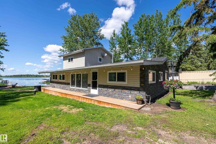 Property Photo: 57114 Rge Rd 25 214 AB T0E 1A0
