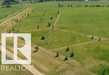 Property Photo:  5 465011 Rge. Rd 64  AB T0C 0T0 