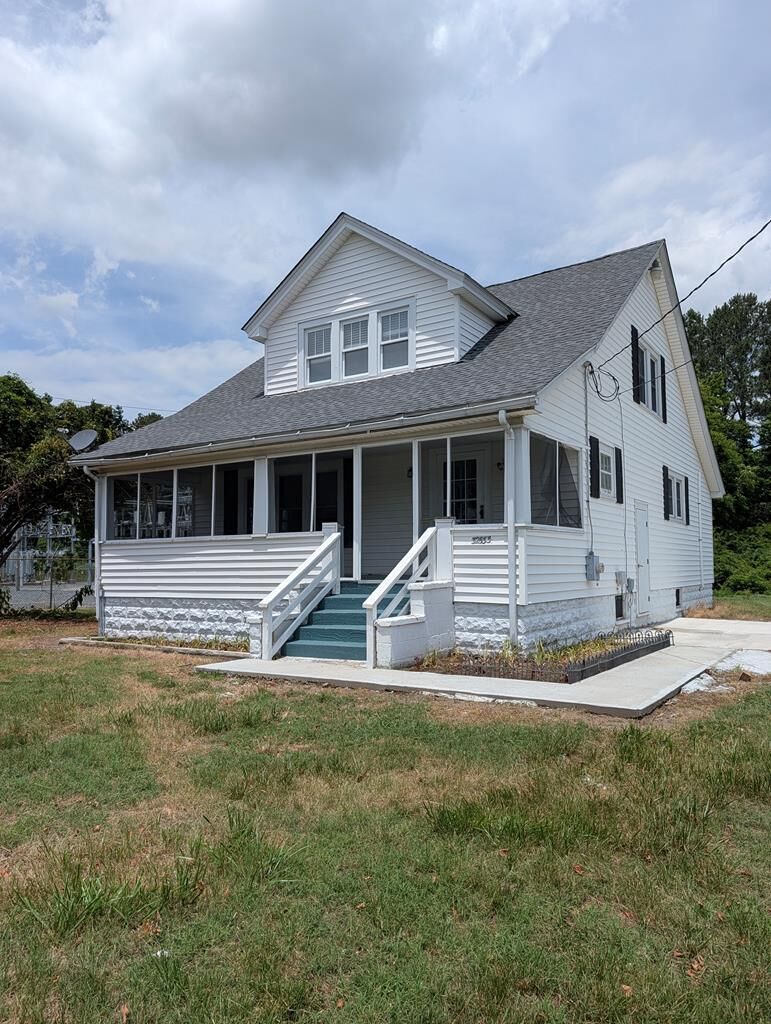 Property Photo: 32533 Chincoteague Rd VA 23415