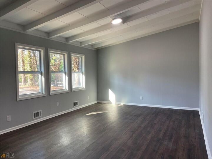 Property Photo:  1946 Austin Road SW  GA 30331 