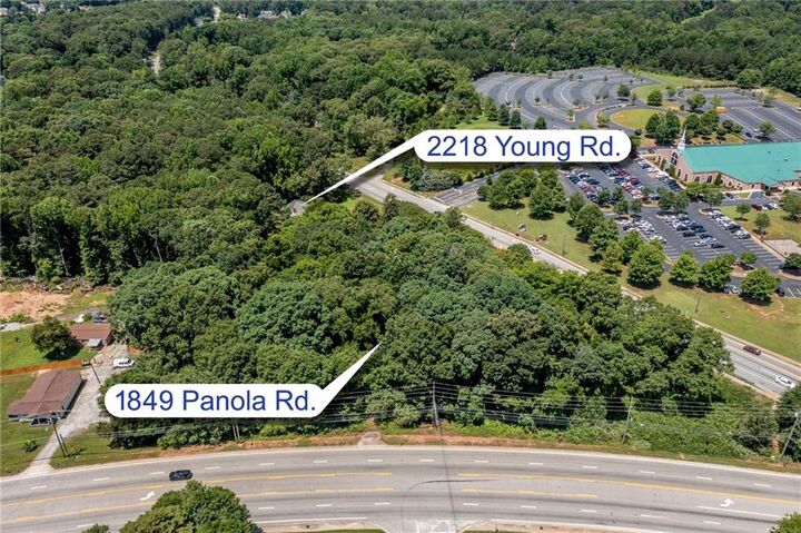 Property Photo: 1849 Panola Road GA 30058