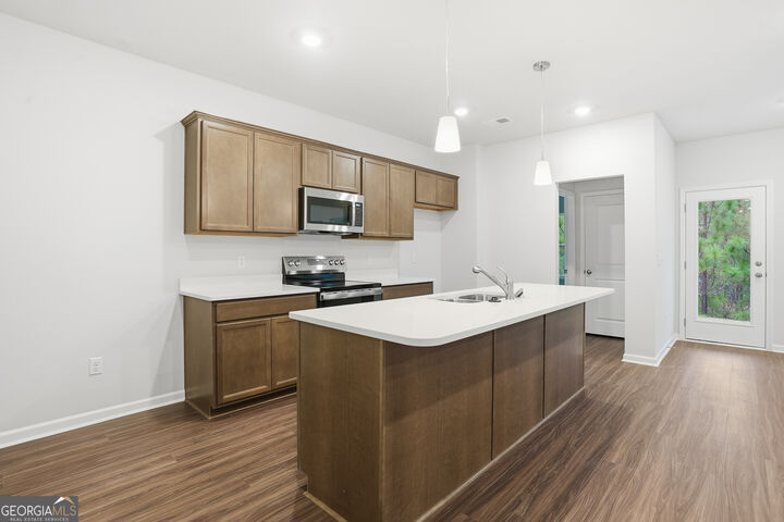 Property Photo: 504 Outpost Way GA 30461