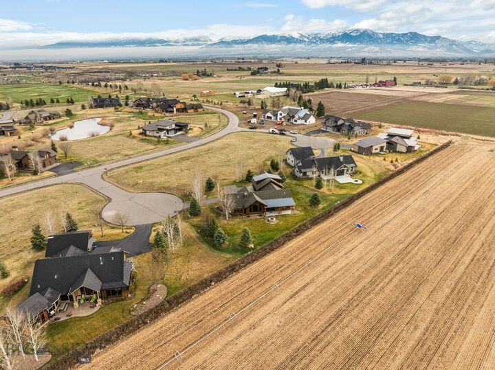 Property Photo: 40 Ramrod Place MT 59718