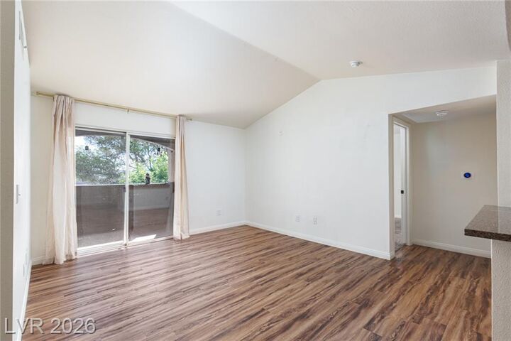 Property Photo: 231 West Horizon Ridge Parkway 328 NV 89012