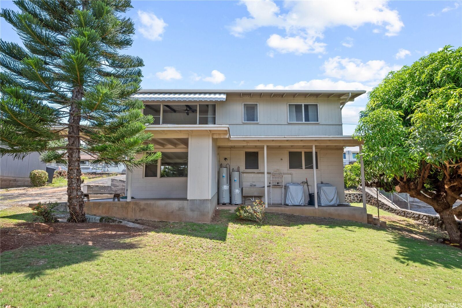 Property Photo:  1992 Naio Street  HI 96817 