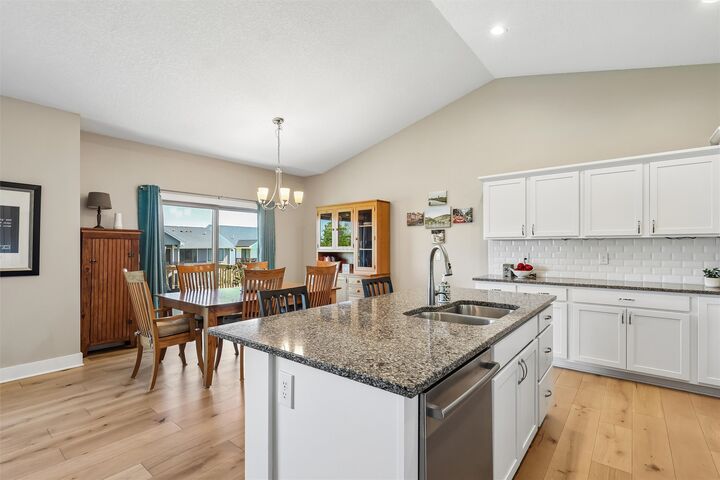 Property Photo:  1309 NW 5th Street  IA 50111 