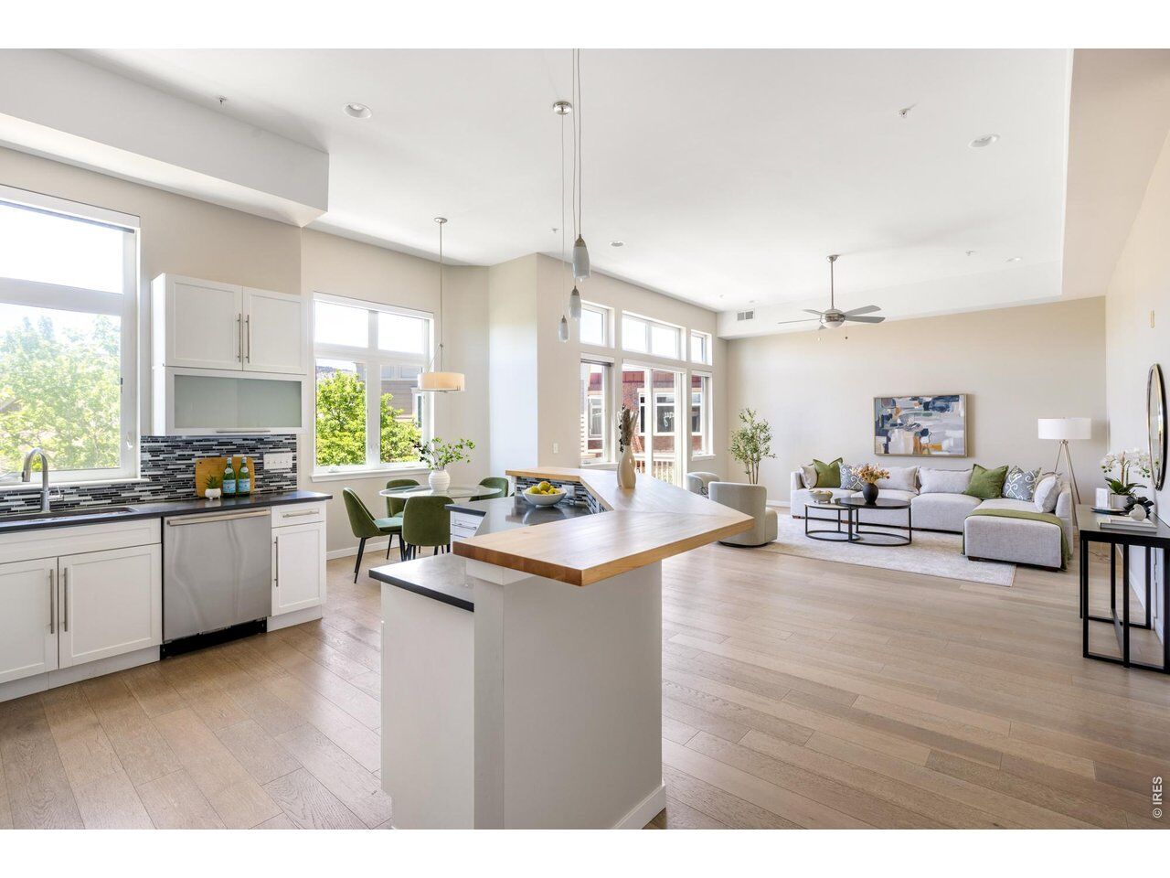 Property Photo:  1820 Mary Ln A11  CO 80304 