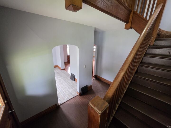 Property Photo:  1231 Park Avenue  IN 46807-1021 