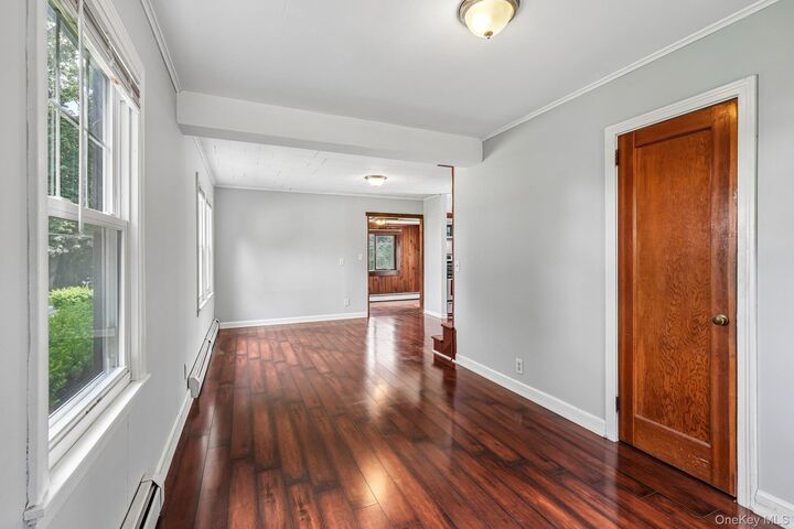 Property Photo:  96 Walton Terrace  NY 10950 