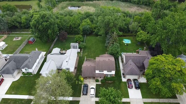 Property Photo:  2188 Zenia Drive  MI 48083 