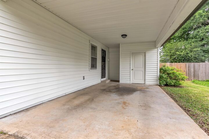 Property Photo:  4623 S Doris Cir S  TN 38053 