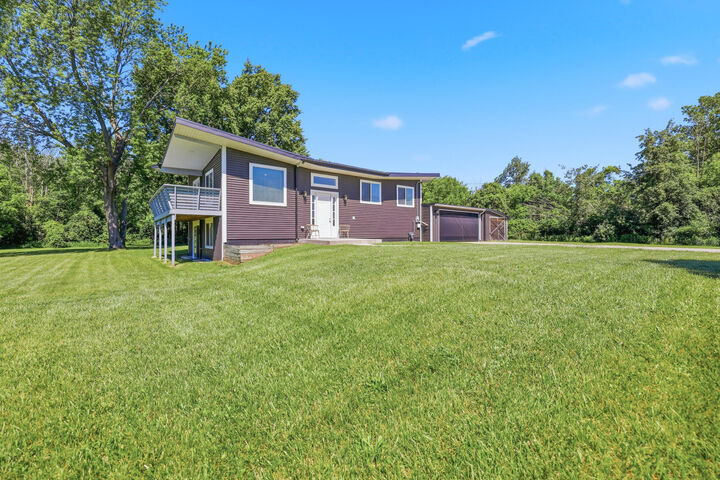 Property Photo:  6335 Pine Island Drive NE  MI 49321 
