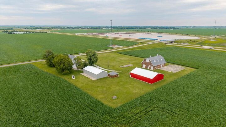 Property Photo:  27231 E 3000 North Road  IL 61726 