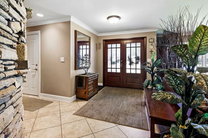 Property Photo:  6833 N Concord Lane N  IL 60714 
