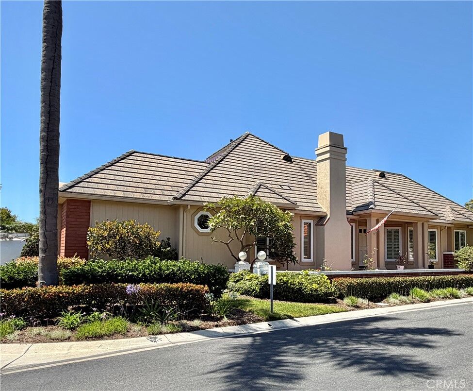 Property Photo: 6141 Eaglecrest CA 92648
