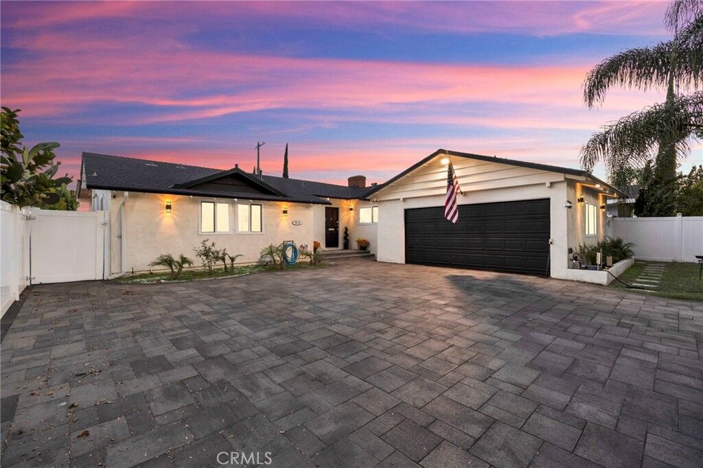 Property Photo: 19116 Napa Street CA 91324
