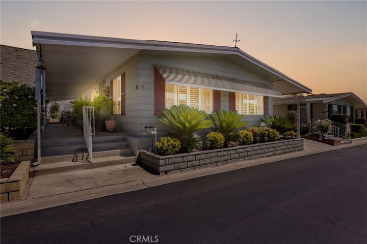Property Photo: 11730 Whittier 65 CA 90601