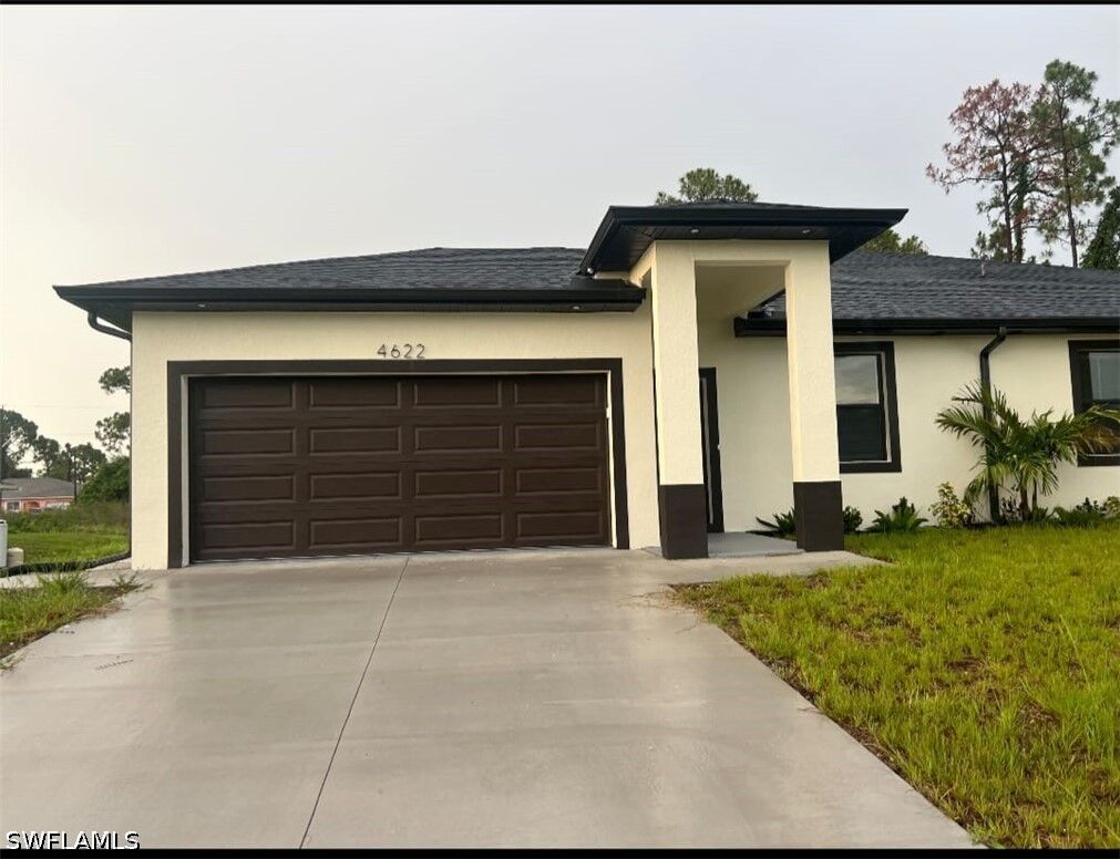 Property Photo: 4622 27th Street SW FL 33973