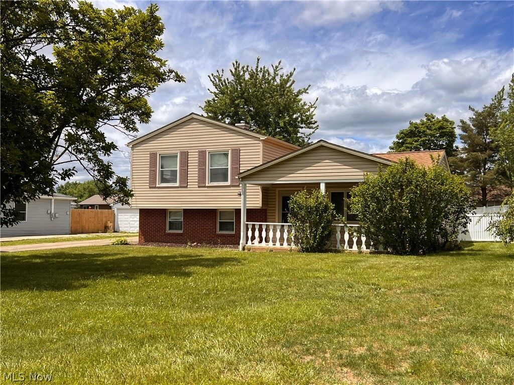 Property Photo: 5664 Colgate Drive OH 44515