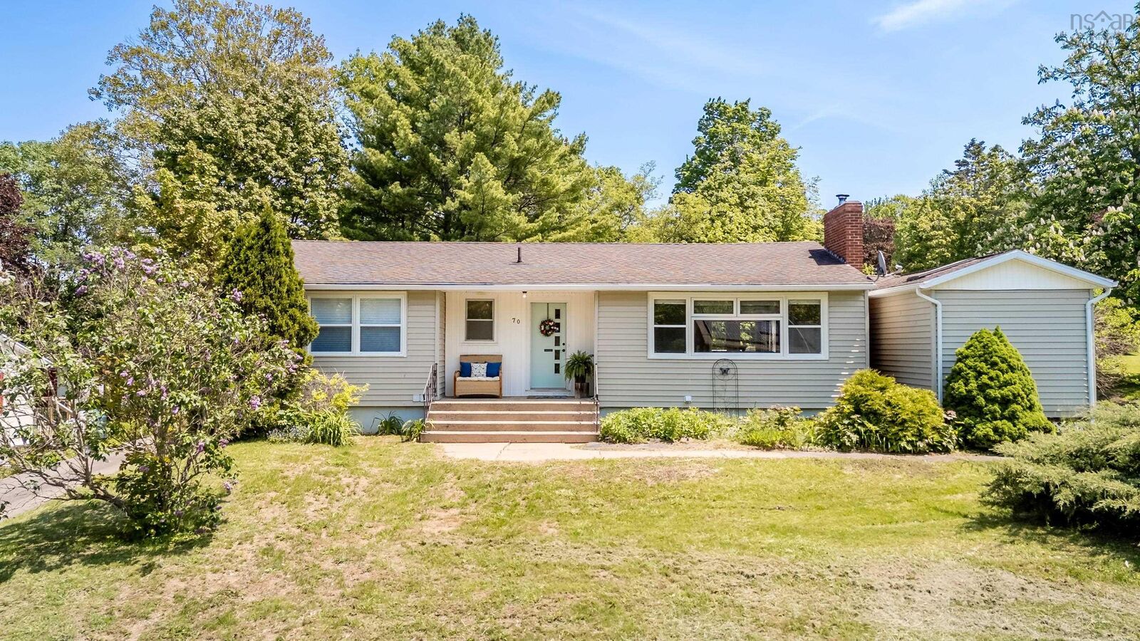Property Photo:  70 Palmeter Avenue  NS B4N 2S9 