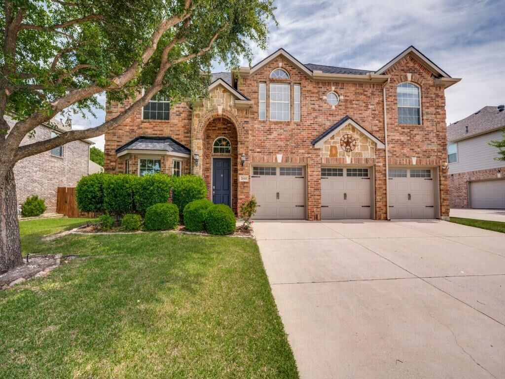 Property Photo: 2614 Stallions Lane TX 75009