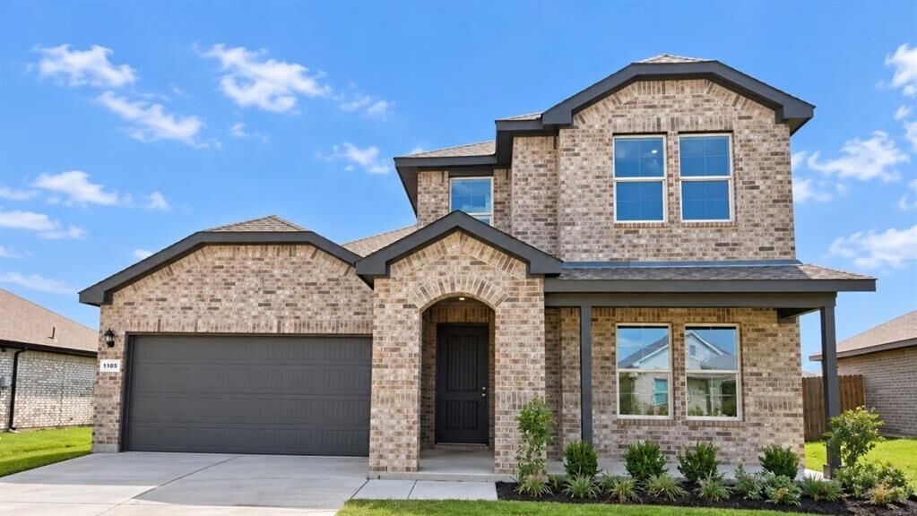Property Photo: 1105 Belhaven Street TX 76048
