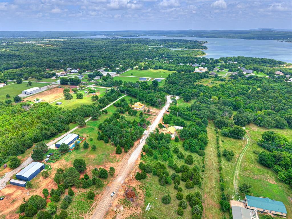Property Photo:  20 Emberlyn Lane  OK 74432 