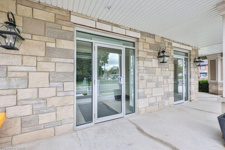 Property Photo:  95 Wilson Street W 310  ON L8L 5C4 