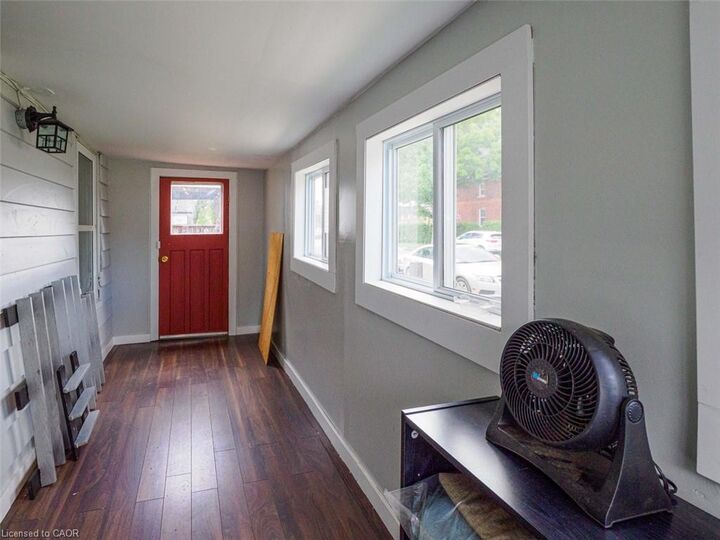 Property Photo: 9 Marshall Lane ON N3Y 1Z2