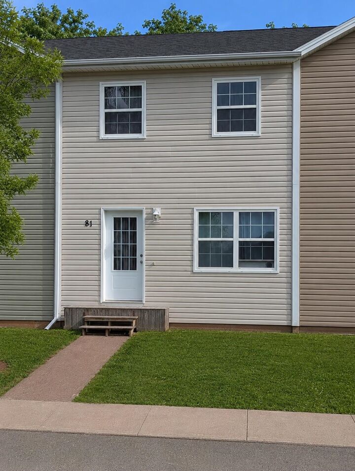 Property Photo: 81 Westridge Crescent PE C1A 8P2
